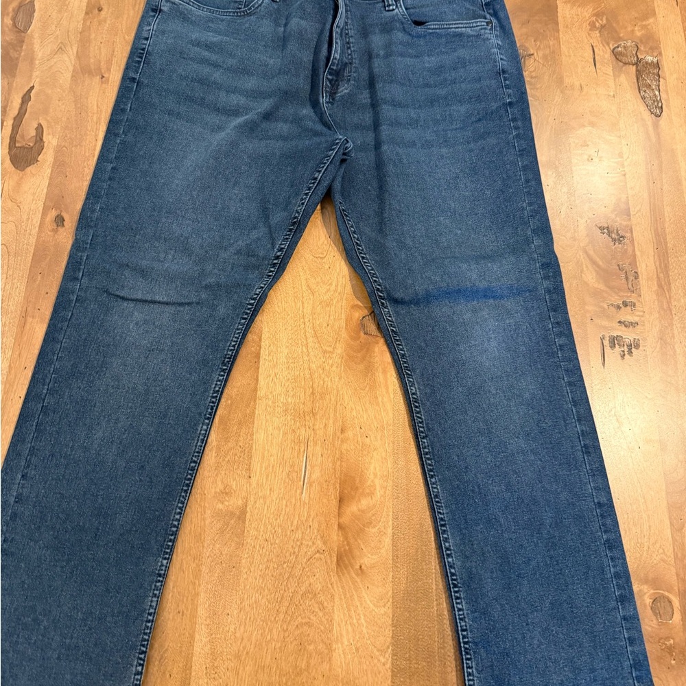 Men's Straight Fit Denim Jeans
